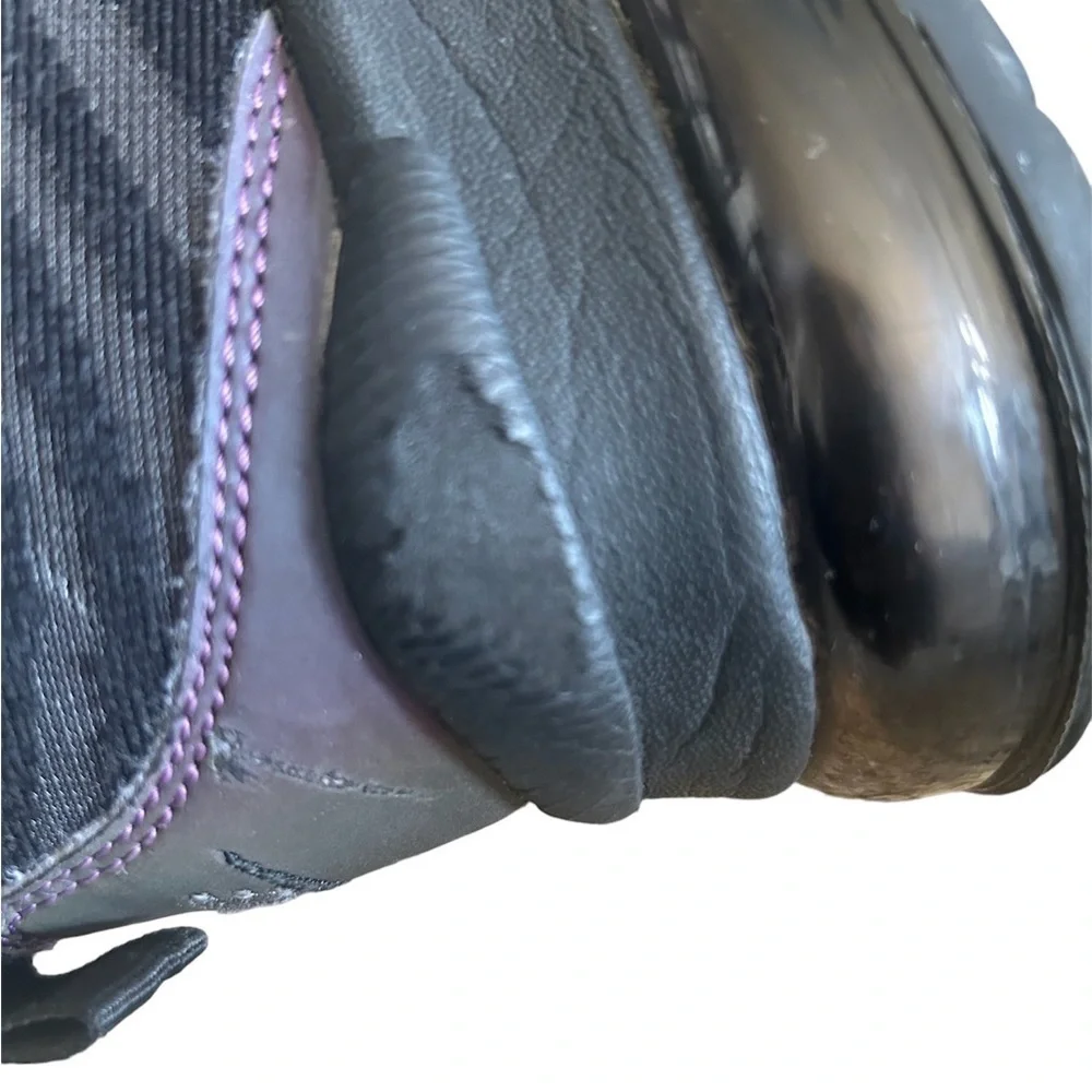 NIKE Air Max ZM950 Black/Purple Size 7
